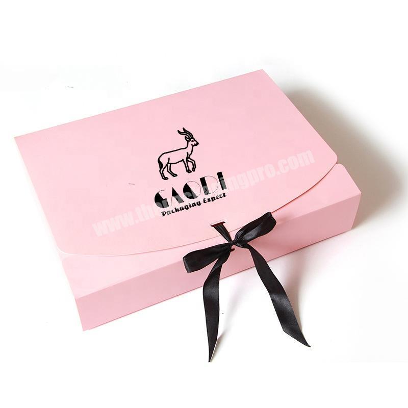 Custom Luxury Rigid Cardboard Magnet Box For Lady Gift Packaging