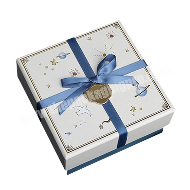 Custom luxury Rigid material lid and base cardboard paper box