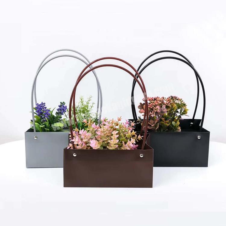 Custom luxury strong flower paper carry gift bag  flower bouquet box