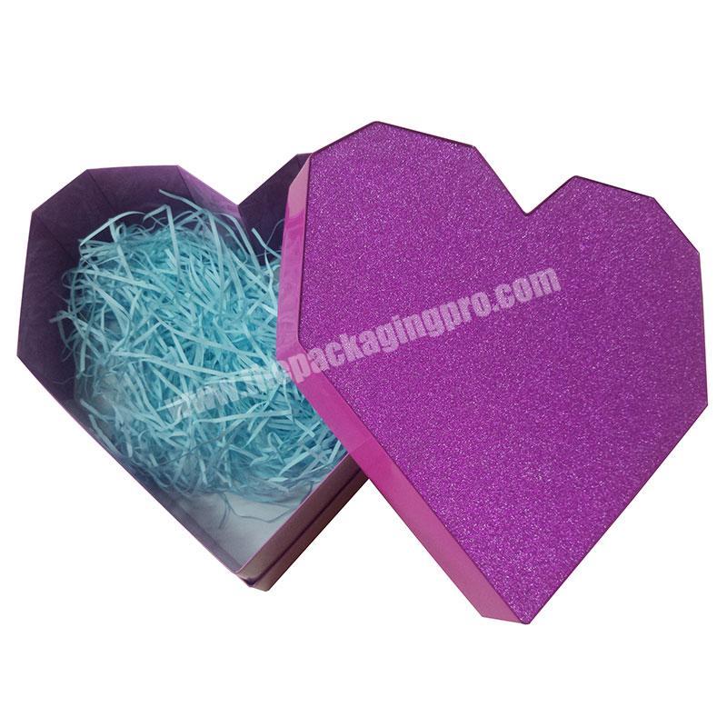 Custom made heart shaped hair extension packaging box with paper confettis