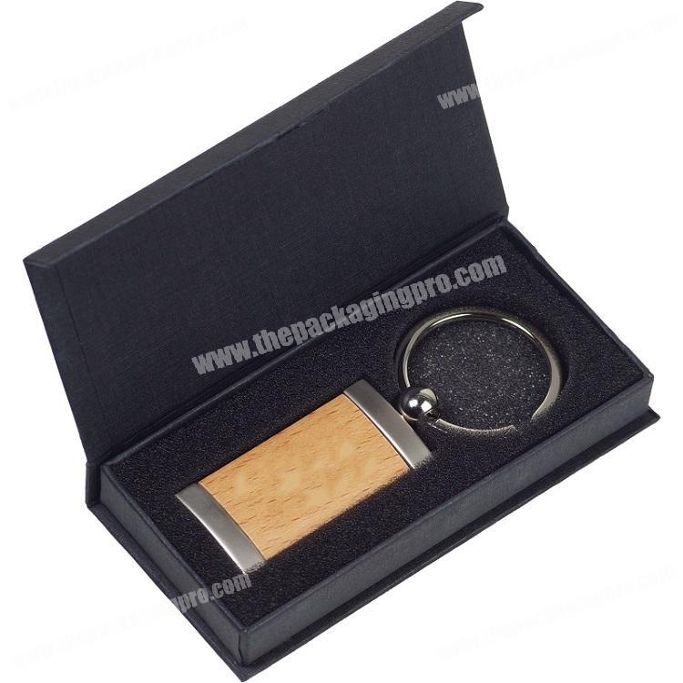 Custom made high quality cardboard rigid magnetic closure keyring gift set box packaging