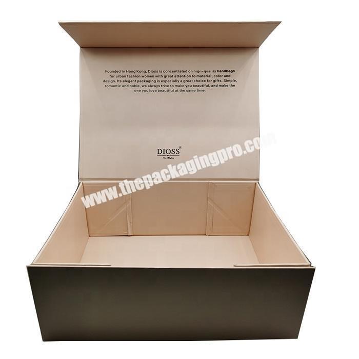Custom magnetic paper underwear garment packaging gift box