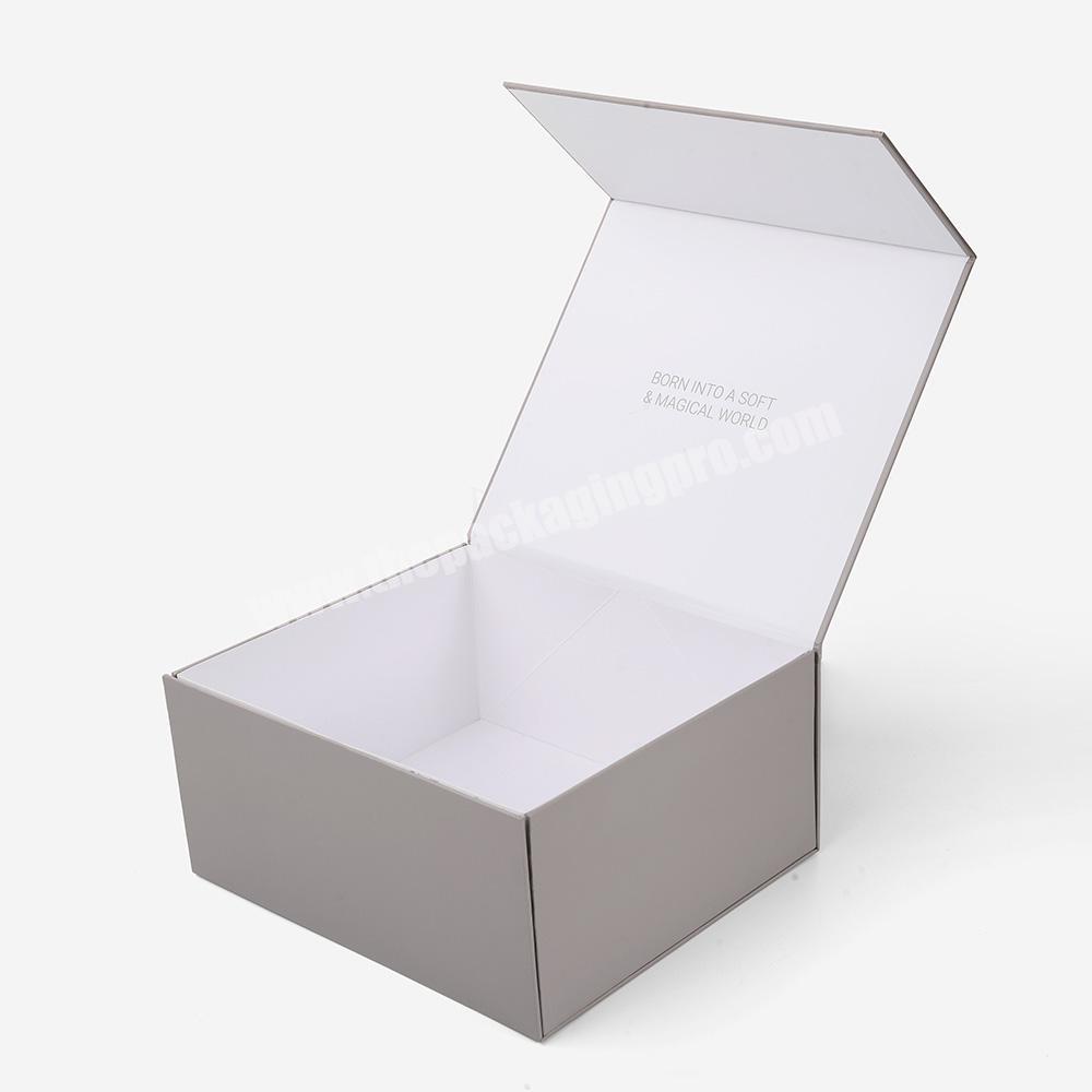 Custom New Design Retail Luxury Clothing Logo Printed Cardboard Magnetic Folding Cosmetic Gift Box