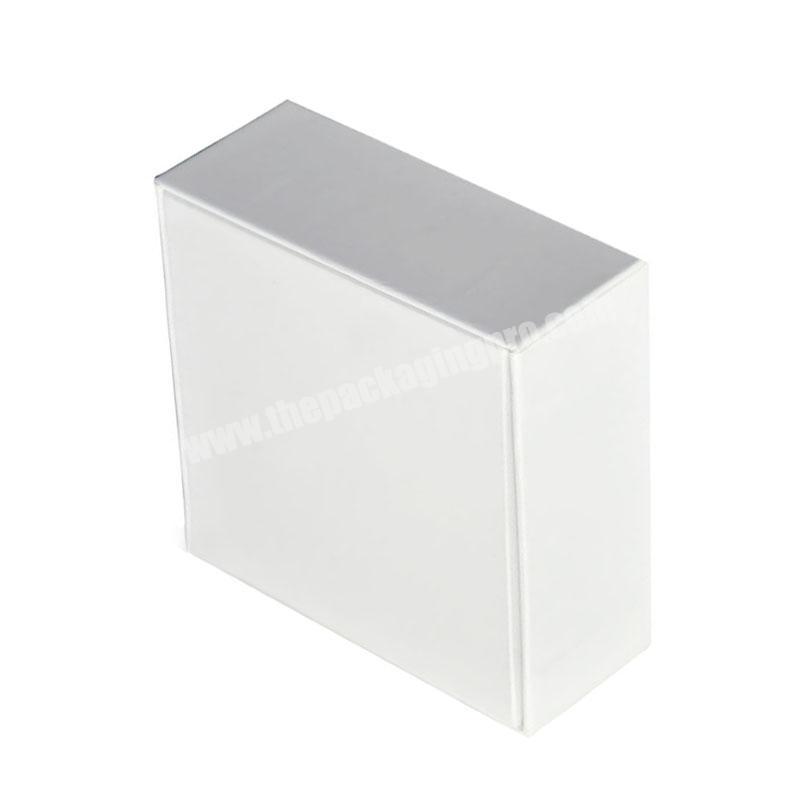 Custom OEM Design  Flat Paper Bags White Fahion  Gift Box Hanging Cards And Packaging Boxes