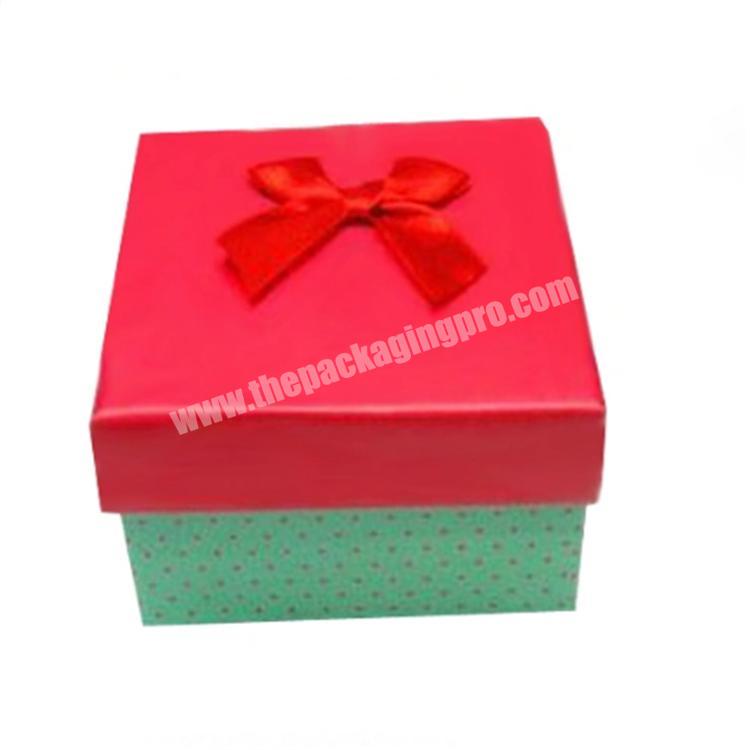 custom packaging large gift boxes with window lid gift box