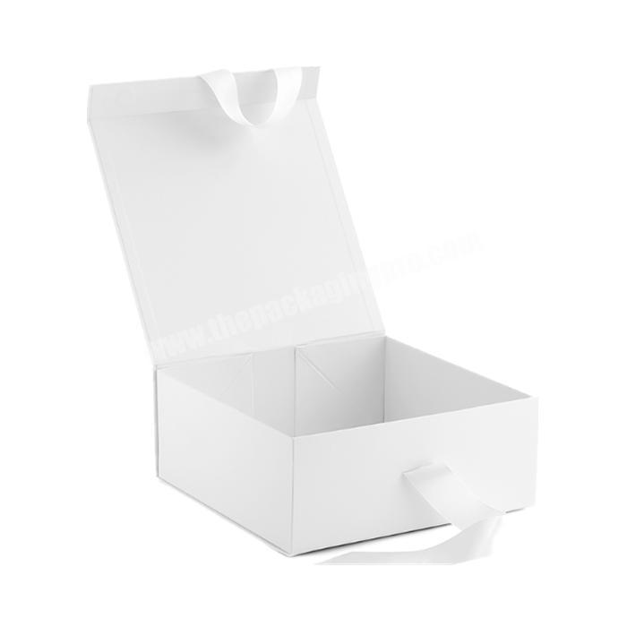 custom packaging white foldable paper boxes with ribbon