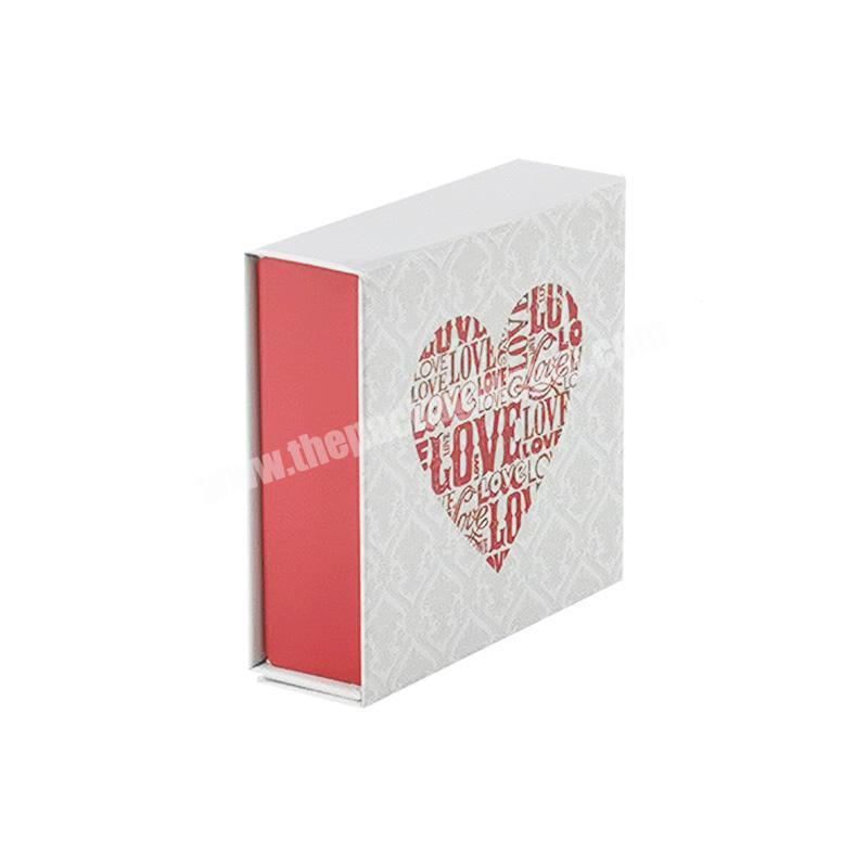 Custom pink  premium folding gift boxes made presentation packaging magnetic lid