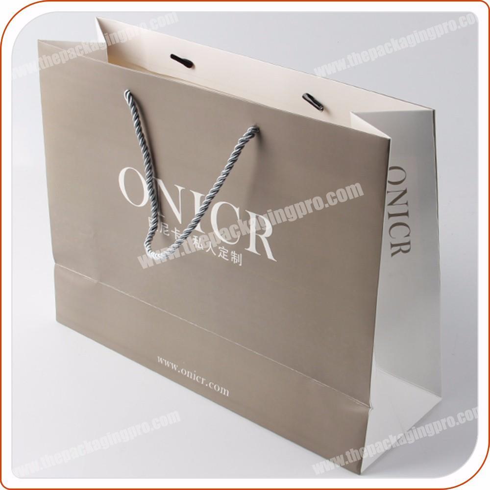 custom print carrying shopping gift paper bag packaging with logo