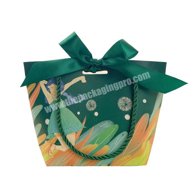 Custom Printed Fashion Green Top Quality Portable Girls Essential Oil Paper Bag Cosmetics Promotion Shopping Bag With Handles