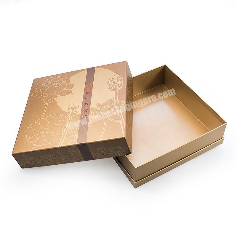Custom Printed Luxury Rigid Shoulder Merchandise Boxes