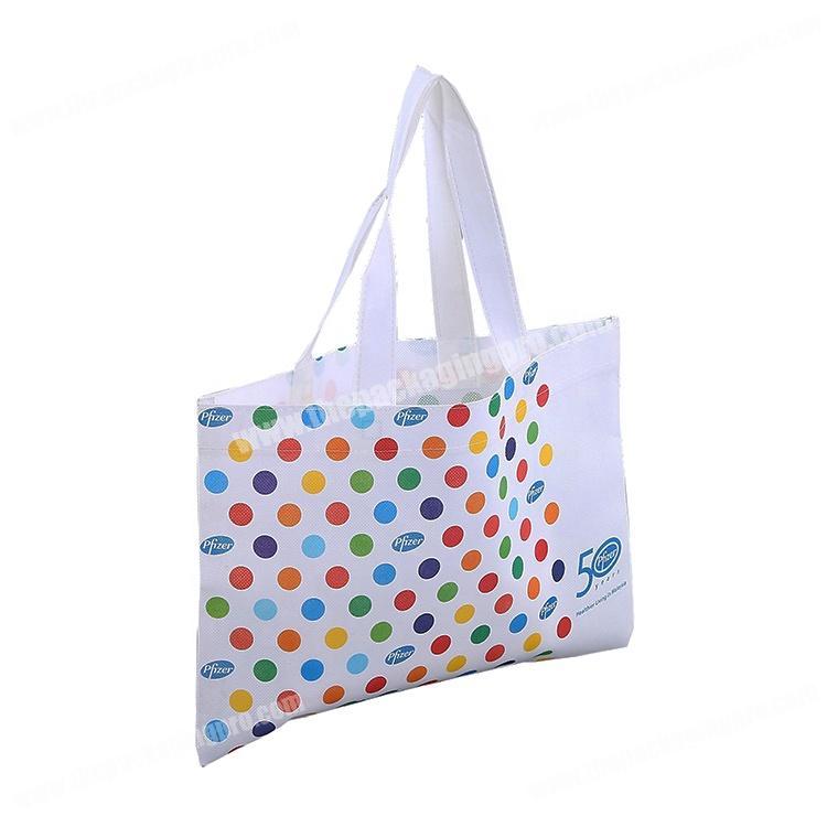 Custom recyclable non woven sports wears carry shopping bags