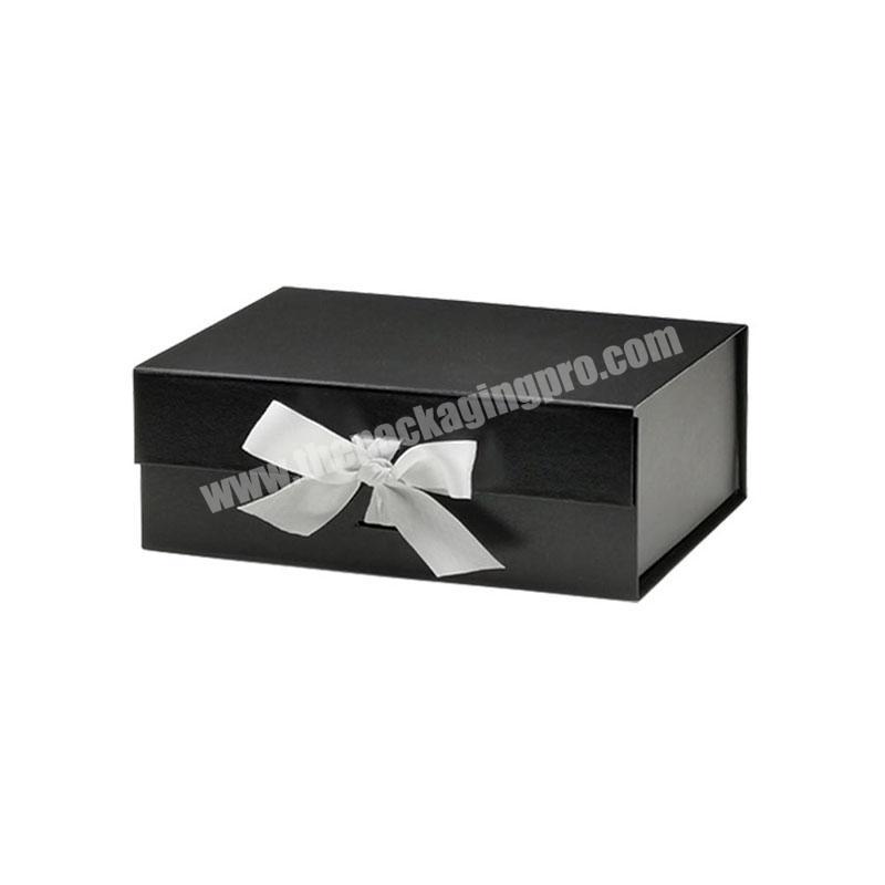 Custom ribbon luxury magnet folding black present box for gift packing