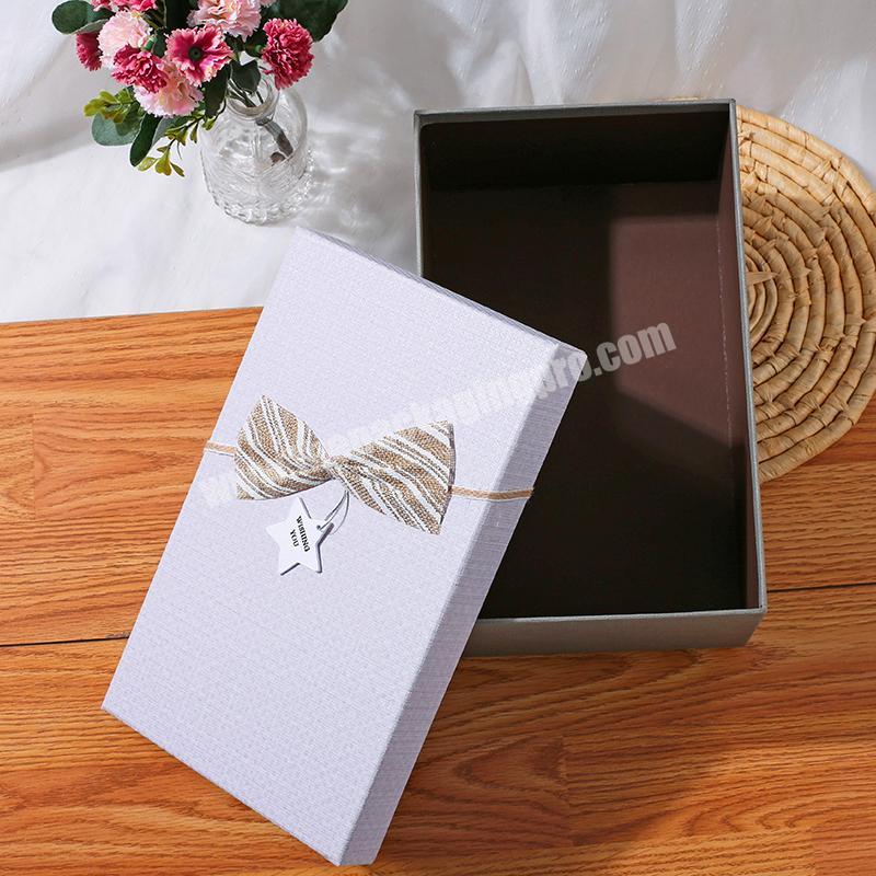 Custom rigid luxury rectangular cardboard flower gift paper box