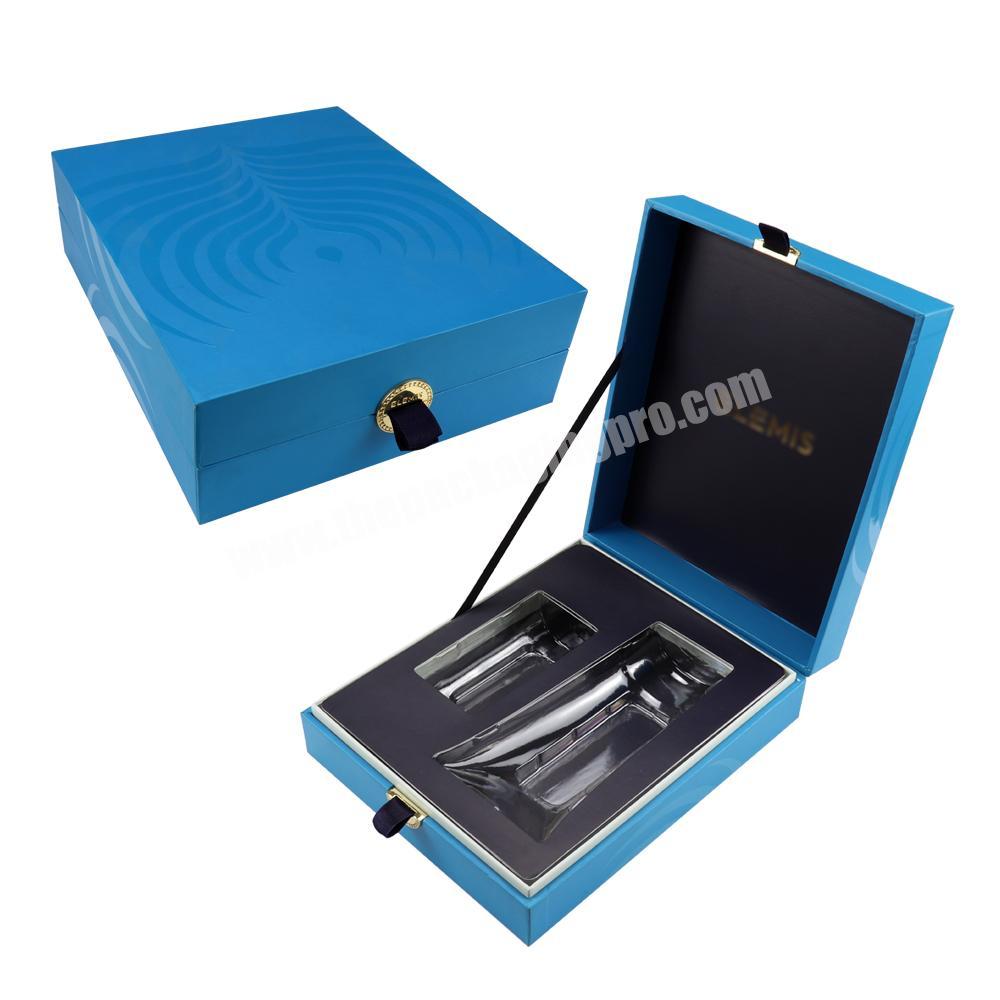 Custom Shiny UV Logo  Magnetic Closure Cosmetic Gift Box With PVC Blister Holder Tray