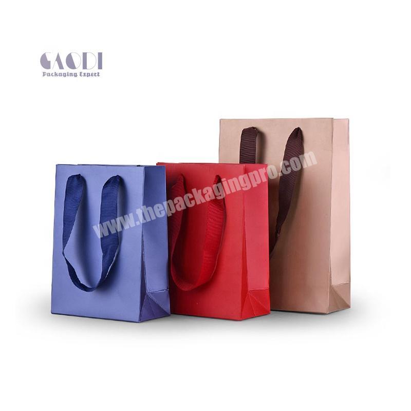 Custom Size Luxury Shopping Matt Paper Watch Packaging Bag With Logo Print