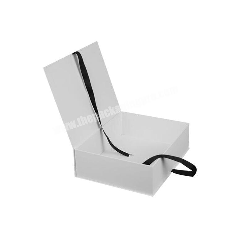 custom white beauty gift ribbon box packaging