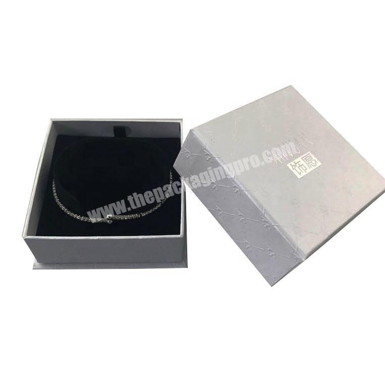 Custom white fancy cardboard hat box with bottom board bangle packaging box with removable inlay