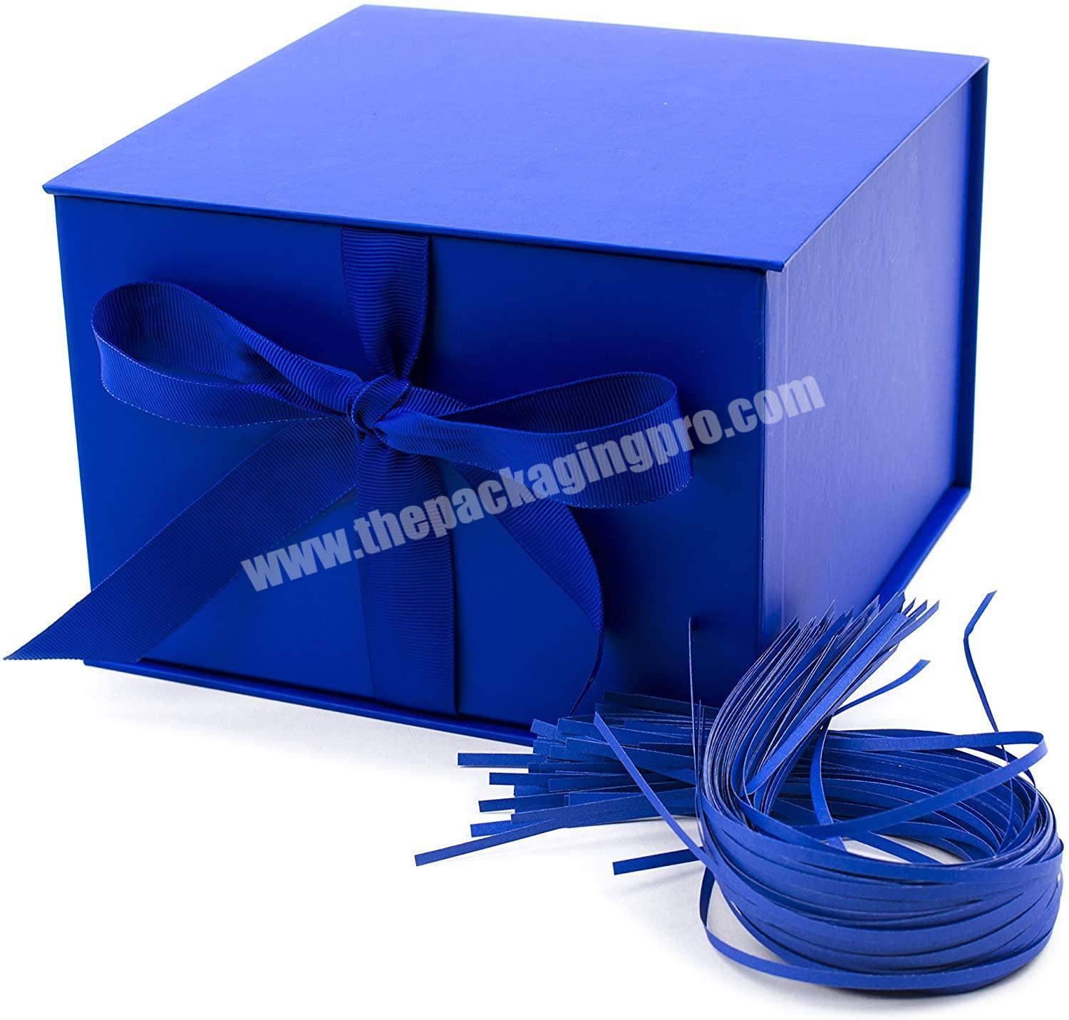 Customised geryboard rigid magnetic navy blue gift box with ribbon