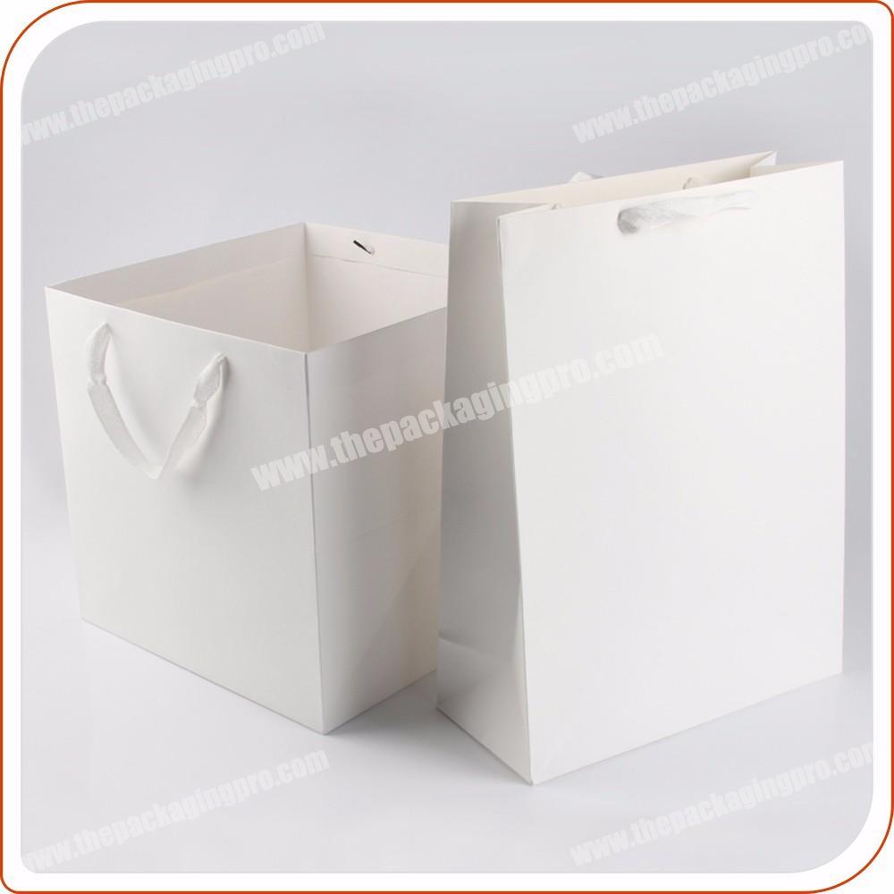 Customize colored different types of paper bags shopping
