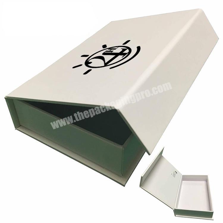 Customize hard cardboard magnetic close book shape gift box and paper box for scarves