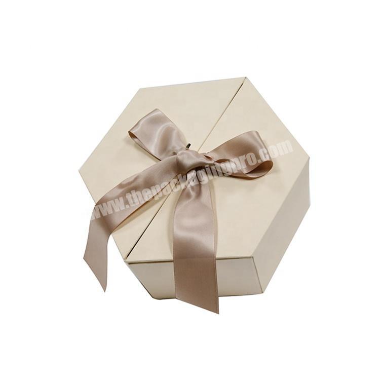 Customize Printing Logo Carton Boxes With Ribbon Cardboard Gift Box for Wedding Flower Gift