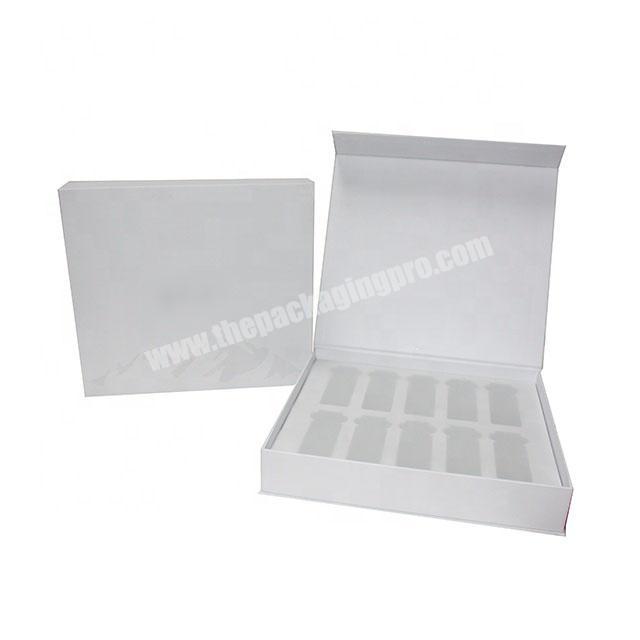 Customized custom white packaging magnet gift box magnetic flip in China