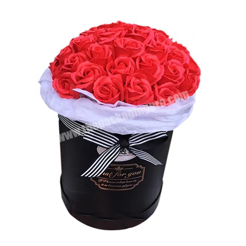 customized Luxury black round flower box 3 boxes per set With Gold Stamping Logo