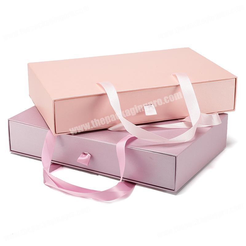 Customized luxury clothing packaging box
