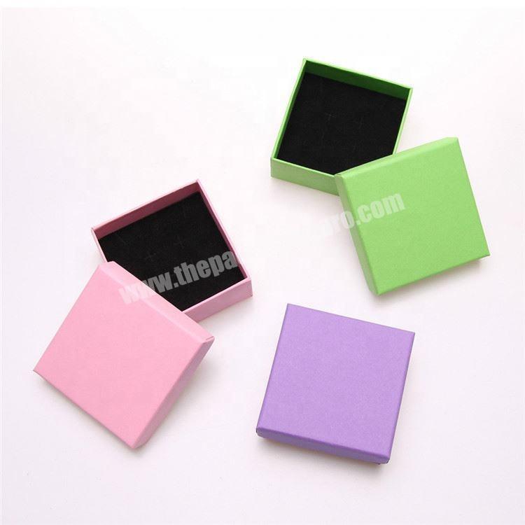 Customized luxury small rigid gift cardboard jewelry packaging box with lid wholesale