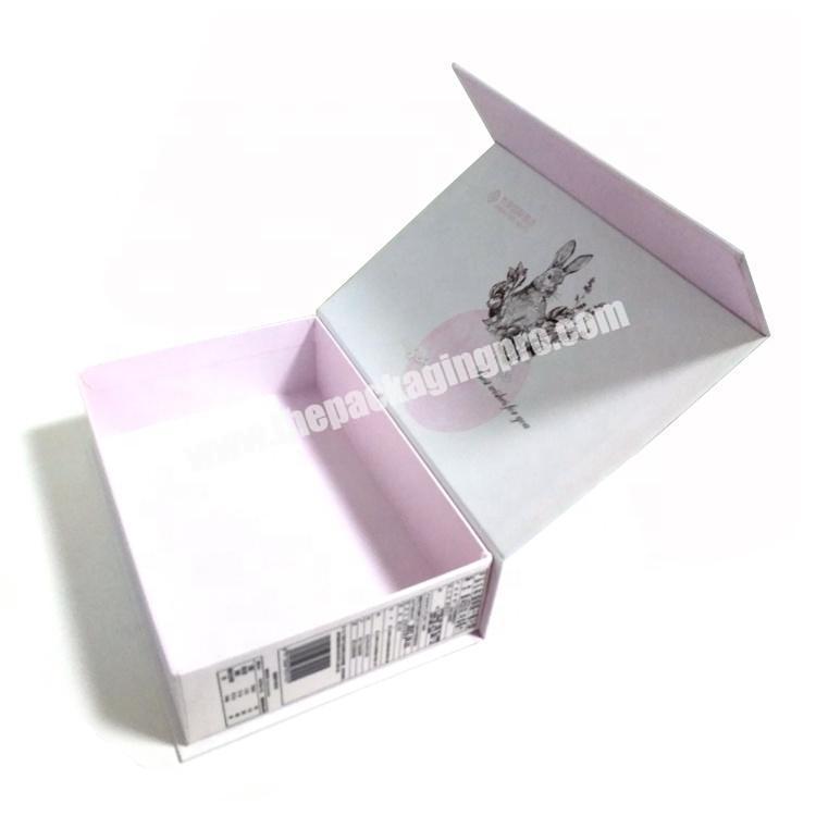 Customized Magnetic Closure Folding Cardboard Paper Packaging Bow Tie Clothing Gift Box