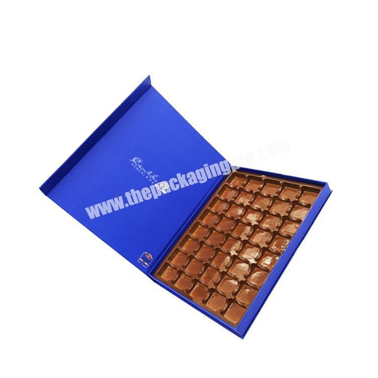 Customized paper food grade cardboard chocolate box with divider