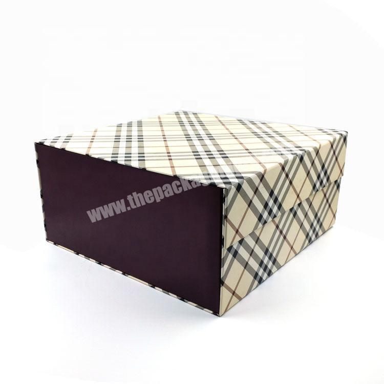Customized Printing Cardboard Paper Packaging Foldable Magnetic Apparel Gift Box