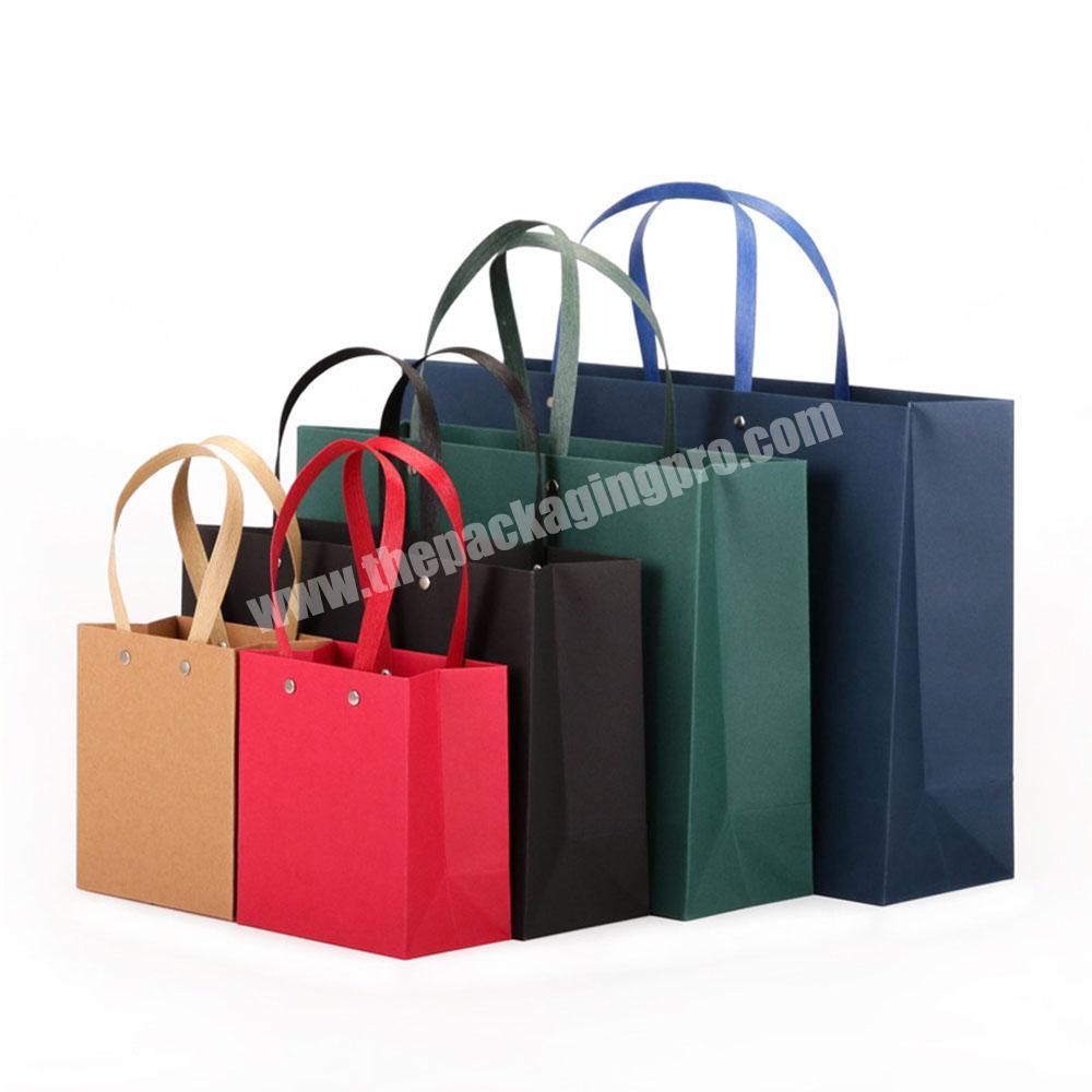 Customized Wedding Cloth Shoe Cosmetic Reusable Luxury Bulk Shopping Gift Paper Packaging Bag With Flat Rivet Handle