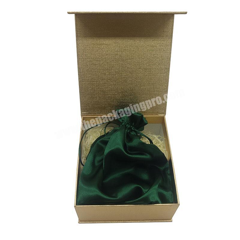 DIY rigid hair extensions gift folding box with satin bag and paper confettis