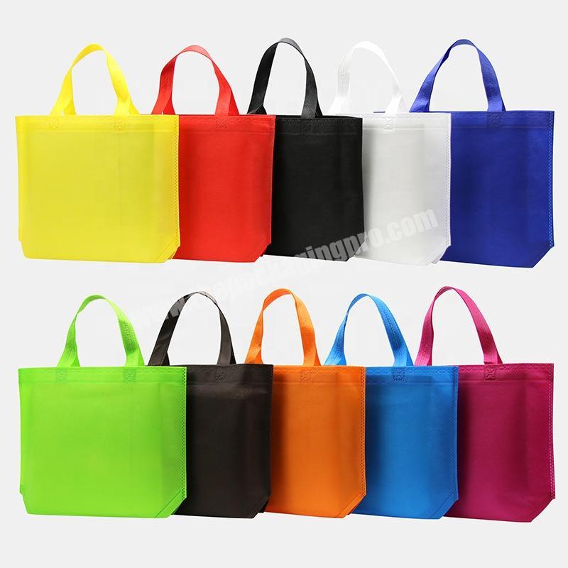 Eco friendly Non- woven clothes packaging bags custom logo urgent printing