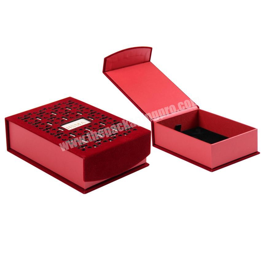 Eco friendly red magnetic jewelry gift box for necklace