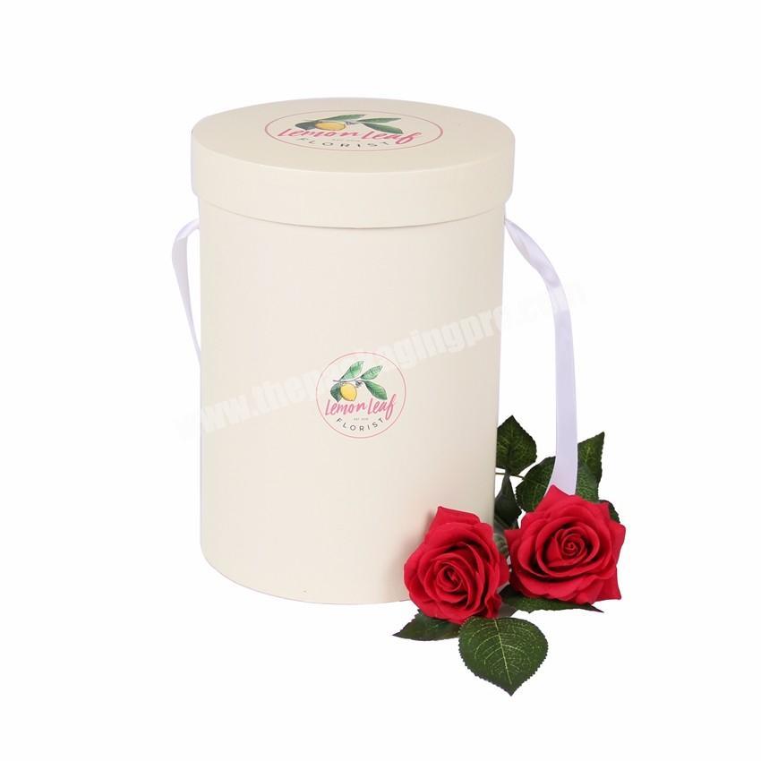 Elegant empty cylinder cardboard box packaging for flower roses