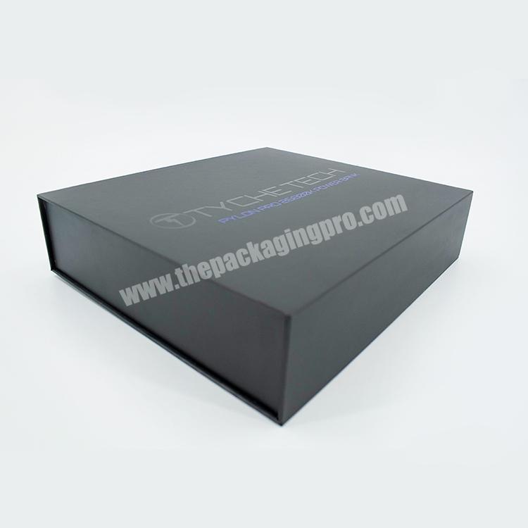 Embossed gloss UV Black matte cardboard box packaging with magnetic closure