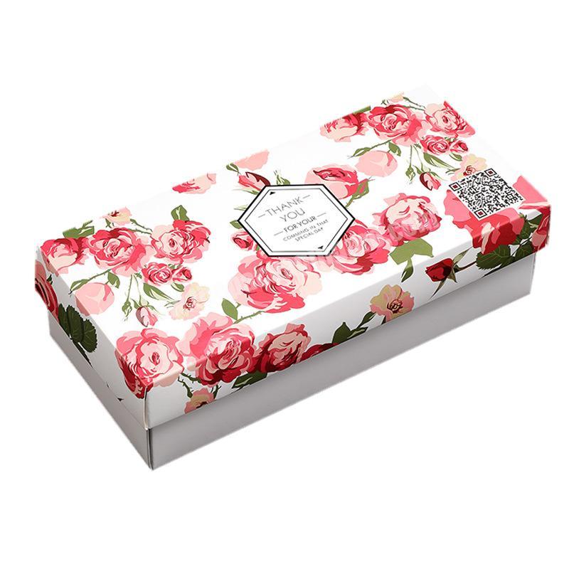 Environmentally friendly cardboard oem welcome custom lip shaped gift box socks gift box