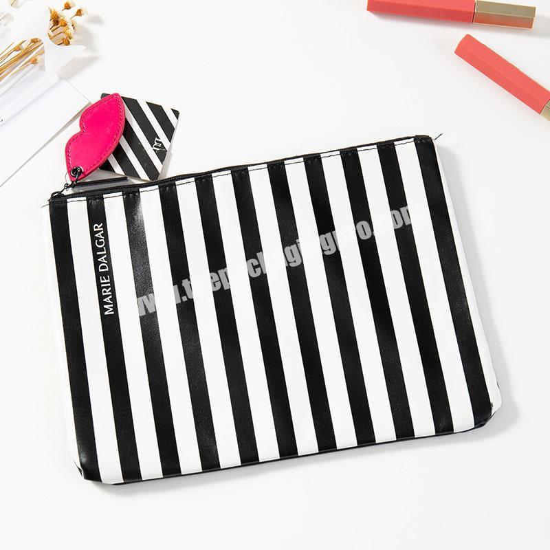 Factory Customs Small Hand fashion black and white bag Cosmetic pro table Makeup Travel Bag with zipper Girls Hand Bag For Women