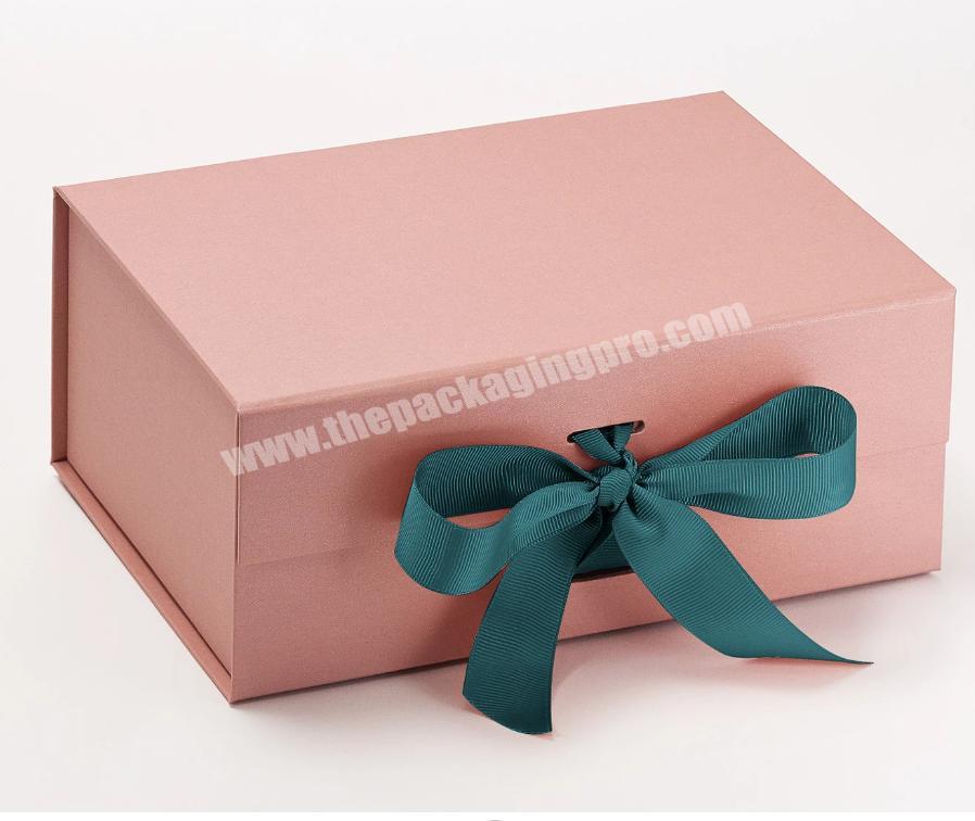 Factory Direct High Quality Pink Cardboard Magnetic Closure Gift Box With Ribbon