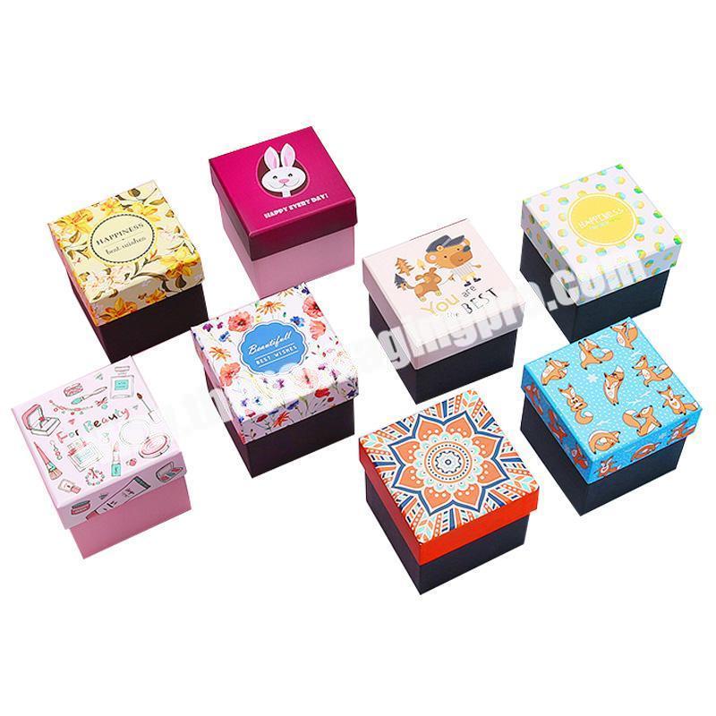 Factory Wholesale ECO-Friendly fashion good quality square cardboard cheap gift boxes