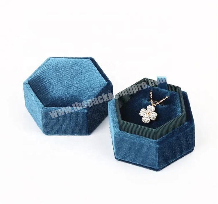 Factory Wholesale Logo Print Blue Colors Vintage Ring Box Luxury Velvet Jewelry Packaging Hexagon Small Gift Boxes