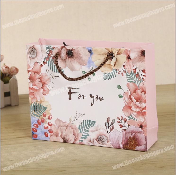 fashion gift recycled paper bags with handles wholesale