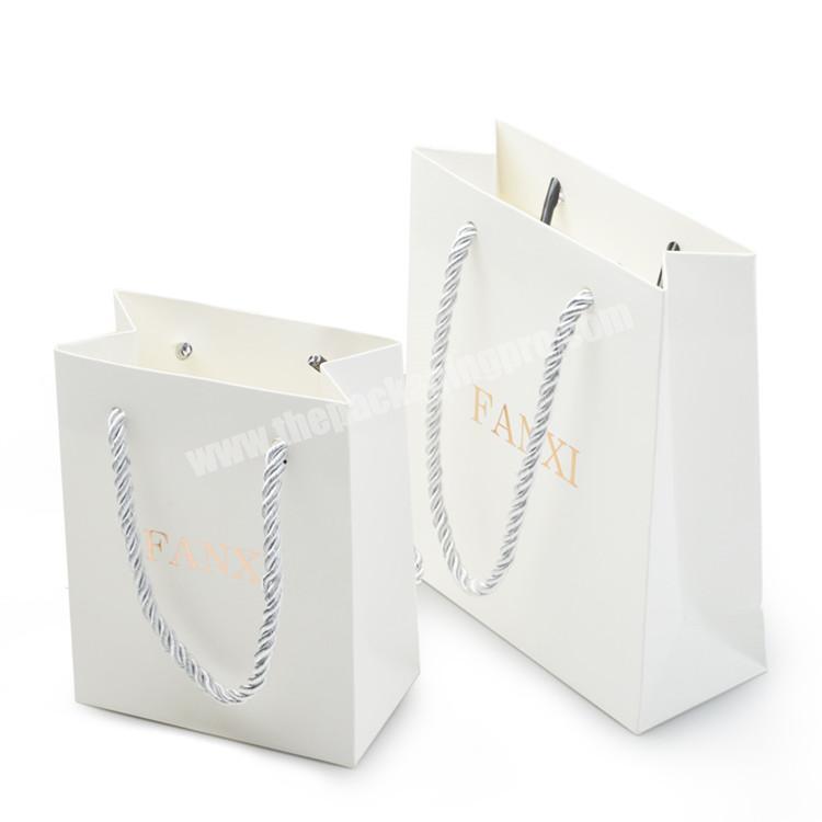 Fashion paper jewellery bag with logo print