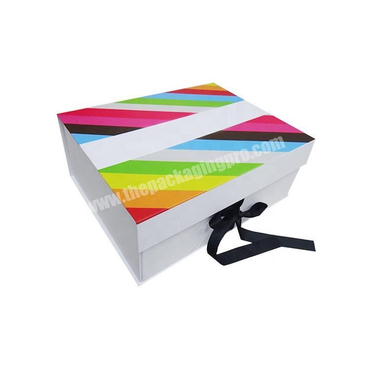 Flap Lid Bespoke Packaging Large Paper Magnetic Foldable Gift Box With Ribbon