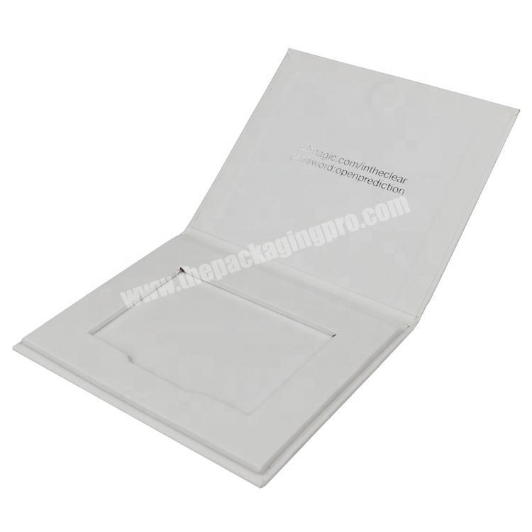 Foil sliver logo Custom white paper packaging  credit card gift boxes with magnetic