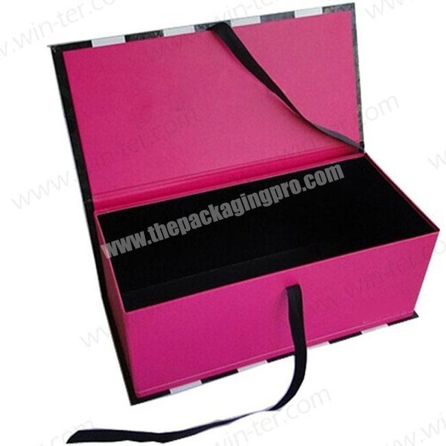 Foldable Magnetic Closure Gift Box With Custom Logo  Surface Finishing