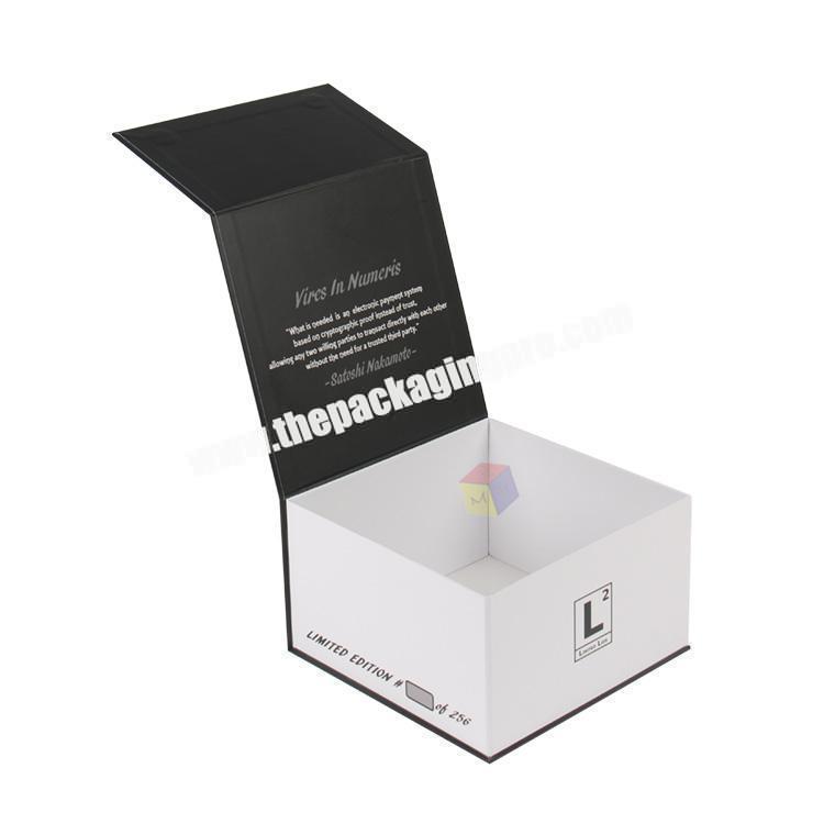 folding magnetic closure square box packaging hat