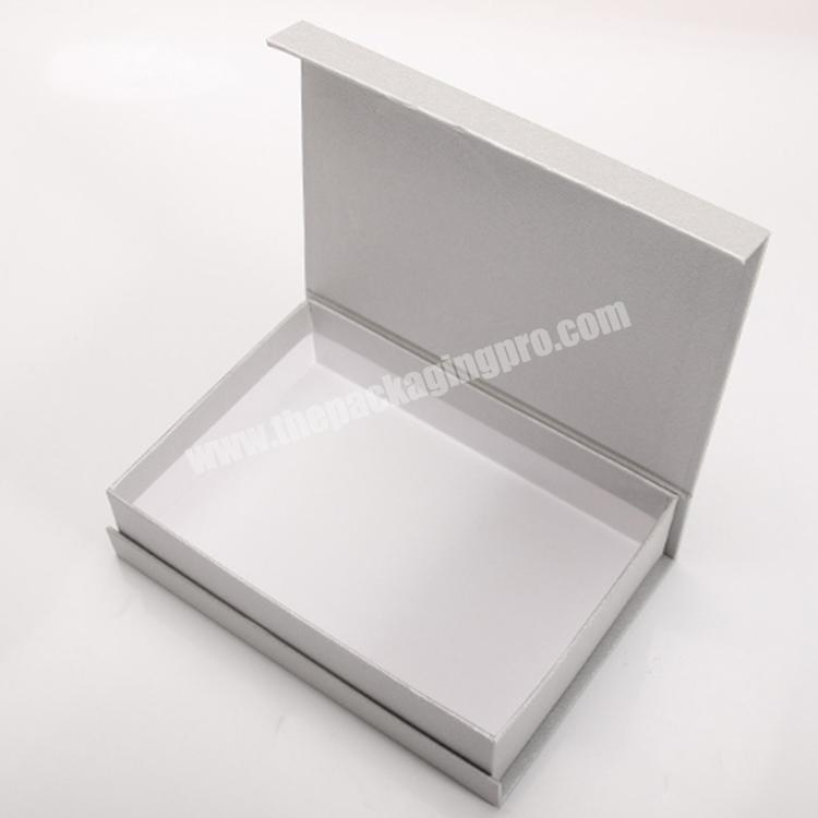 Free sample china supplier clamshell paper book shape box for gift packaging